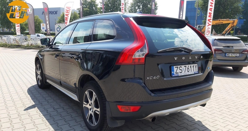 Volvo XC 60 cena 73900 przebieg: 226000, rok produkcji 2013 z Raciąż małe 254